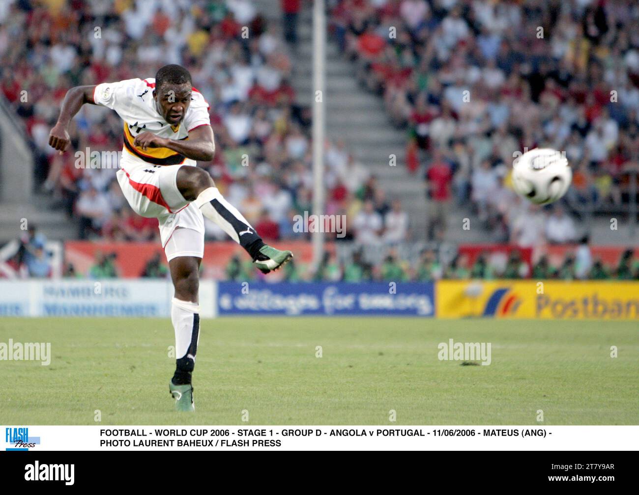 FOOTBALL - WORLD CUP 2006 - STAGE 1 - GROUP D - ANGOLA v PORTUGAL - 11/06/2006 - MATEUS (ANG) - PHOTO LAURENT BAHEUX / FLASH PRESS Stock Photo