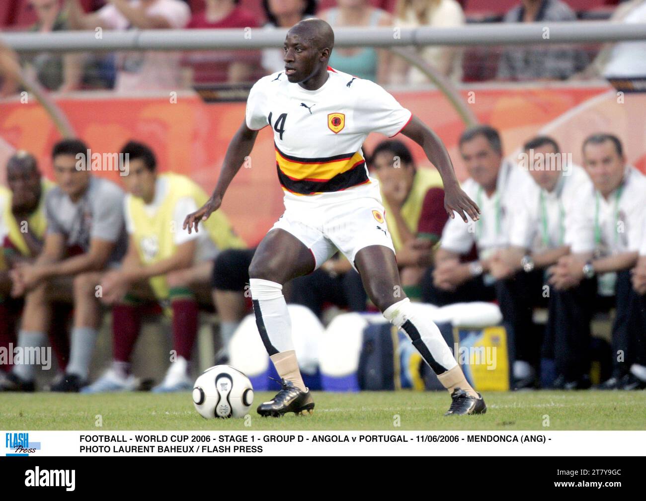 FOOTBALL - WORLD CUP 2006 - STAGE 1 - GROUP D - ANGOLA v PORTUGAL - 11/06/2006 - MENDONCA (ANG) - PHOTO LAURENT BAHEUX / FLASH PRESS Stock Photo