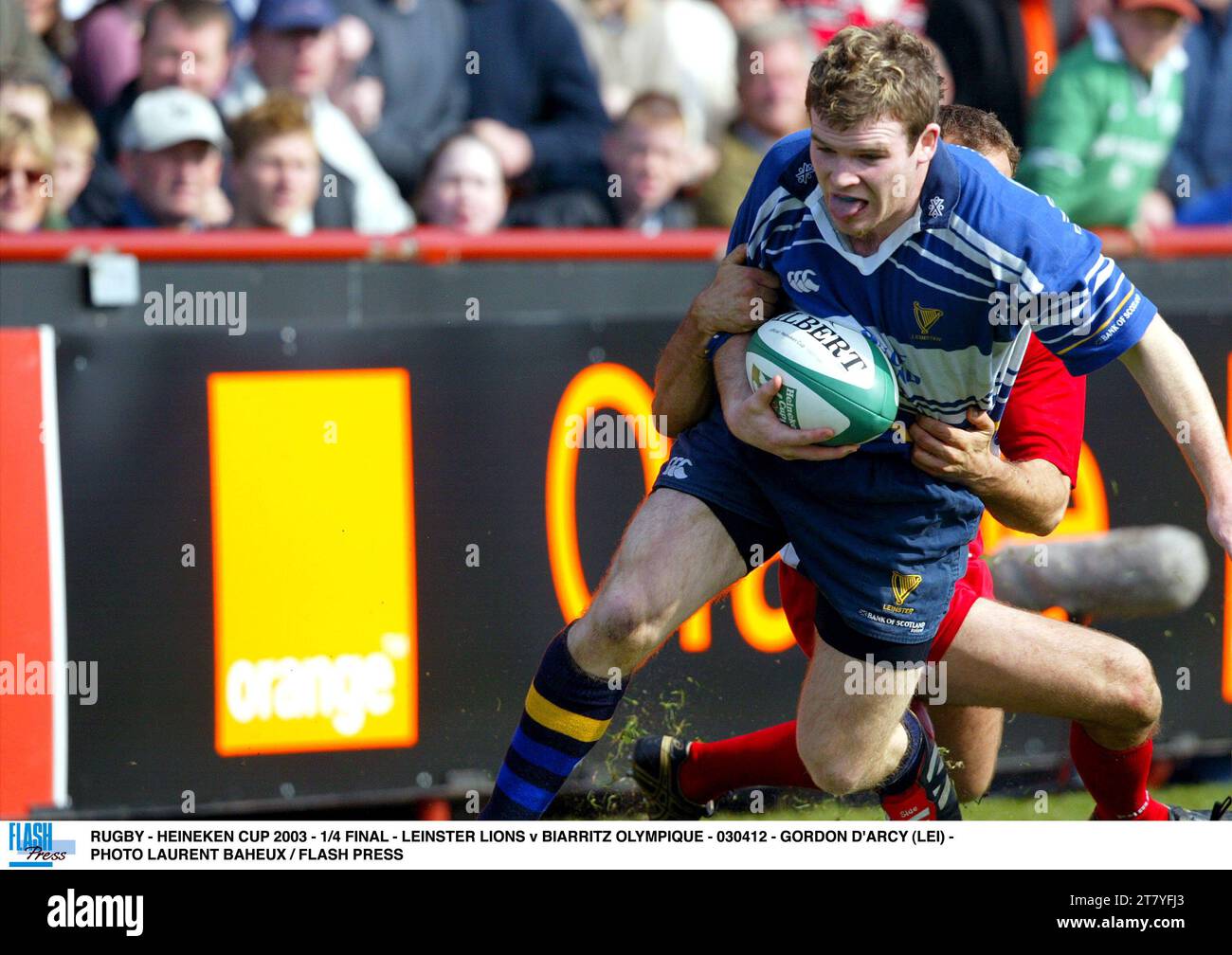 RUGBY - HEINEKEN CUP 2003 - 1/4 FINAL - LEINSTER LIONS v BIARRITZ OLYMPIQUE - 030412 - GORDON D'ARCY (LEI) - PHOTO LAURENT BAHEUX / FLASH PRESS Stock Photo