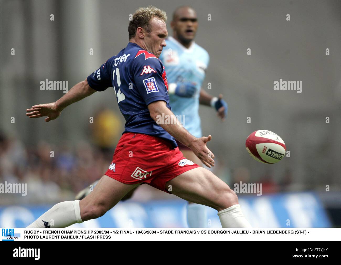 RUGBY - FRENCH CHAMPIONSHIP 2003/04 - 1/2 FINAL - 19/06/2004 - STADE FRANCAIS v CS BOURGOIN JALLIEU - BRIAN LIEBENBERG (ST-F) - PHOTO LAURENT BAHEUX / FLASH PRESS Stock Photo