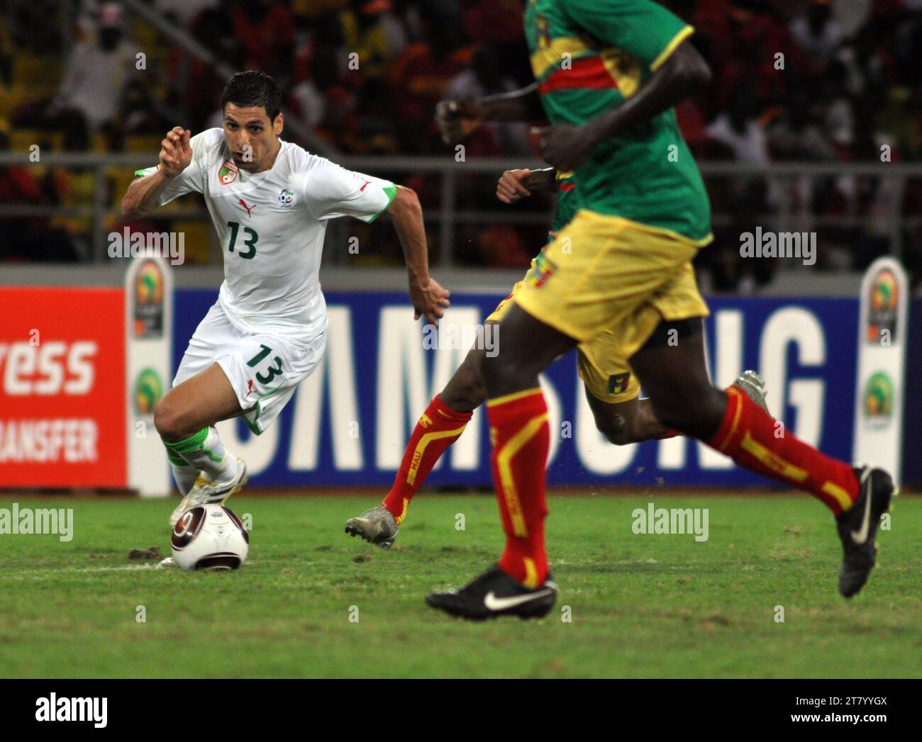FOOTBALL - AFRICAN NATIONS CUP 2010 - GROUP A - ALGERIA v MALI - 14/01/2010 - PHOTO MOHAMED KADRI / DPPI - KARIM MATMOUR (ALG) Stock Photo