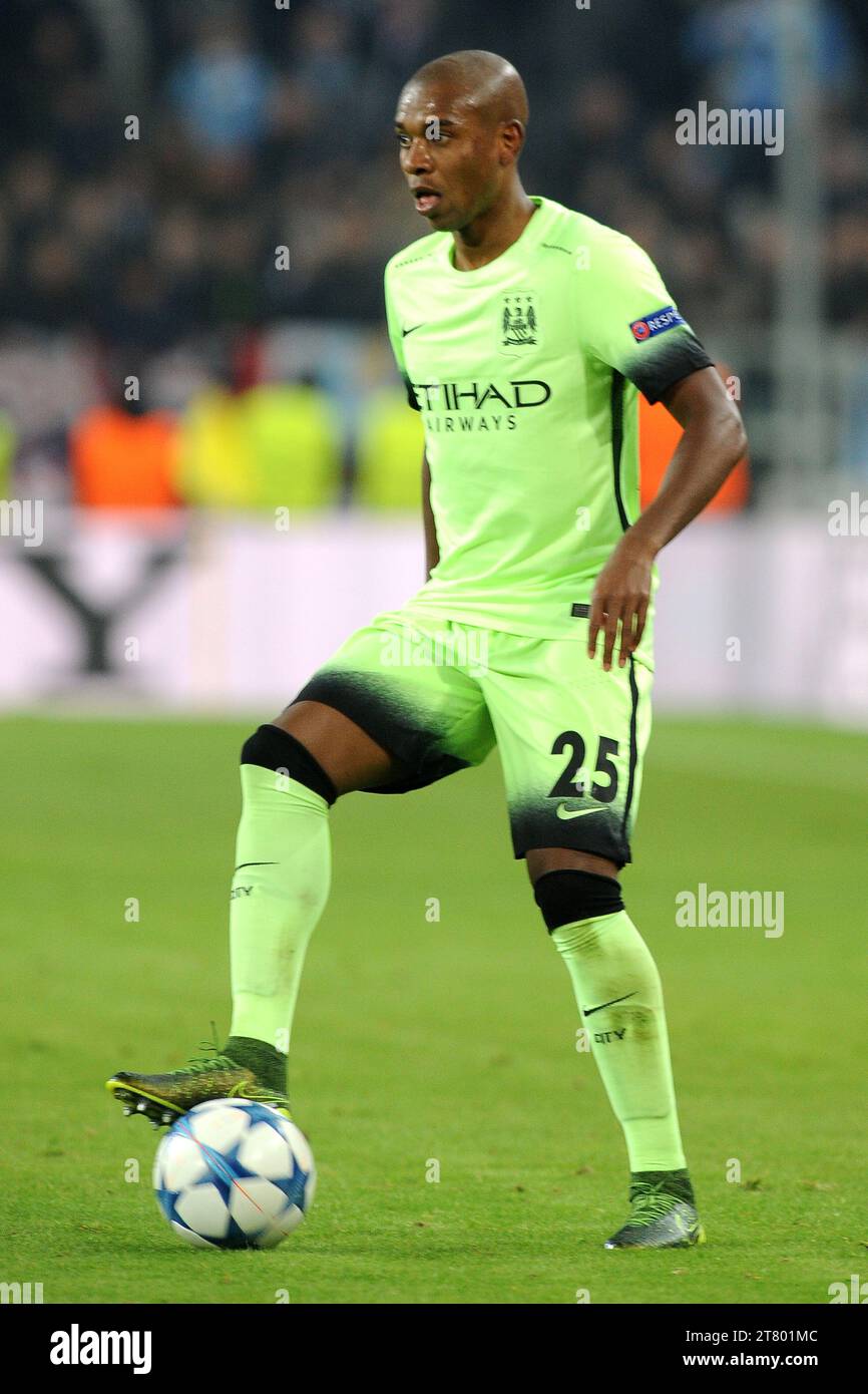 Fernandinho #25 of Manchester City during the game in, on 9/15