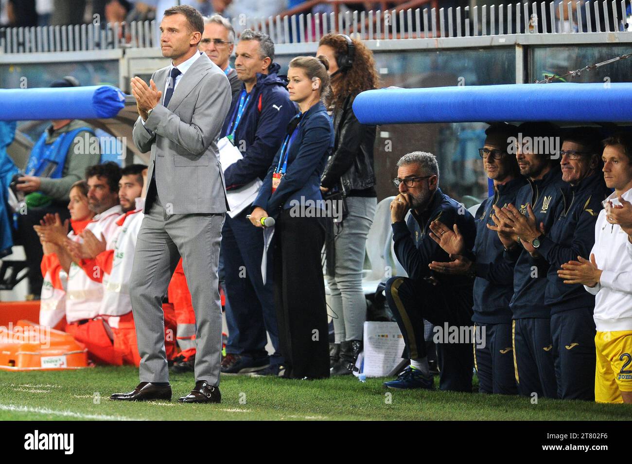 Andriy Shevchenko head coach of Ukraine applauds at 43th minute first half remembering the victims of the collapse of the Morandi's bridge during the International friendly football match between Italy and Ukraine on October 10, 2018 at Luigi Ferraris Stadium in Genoa, Italy - Photo Massimo Cebrelli / DPPI Stock Photo