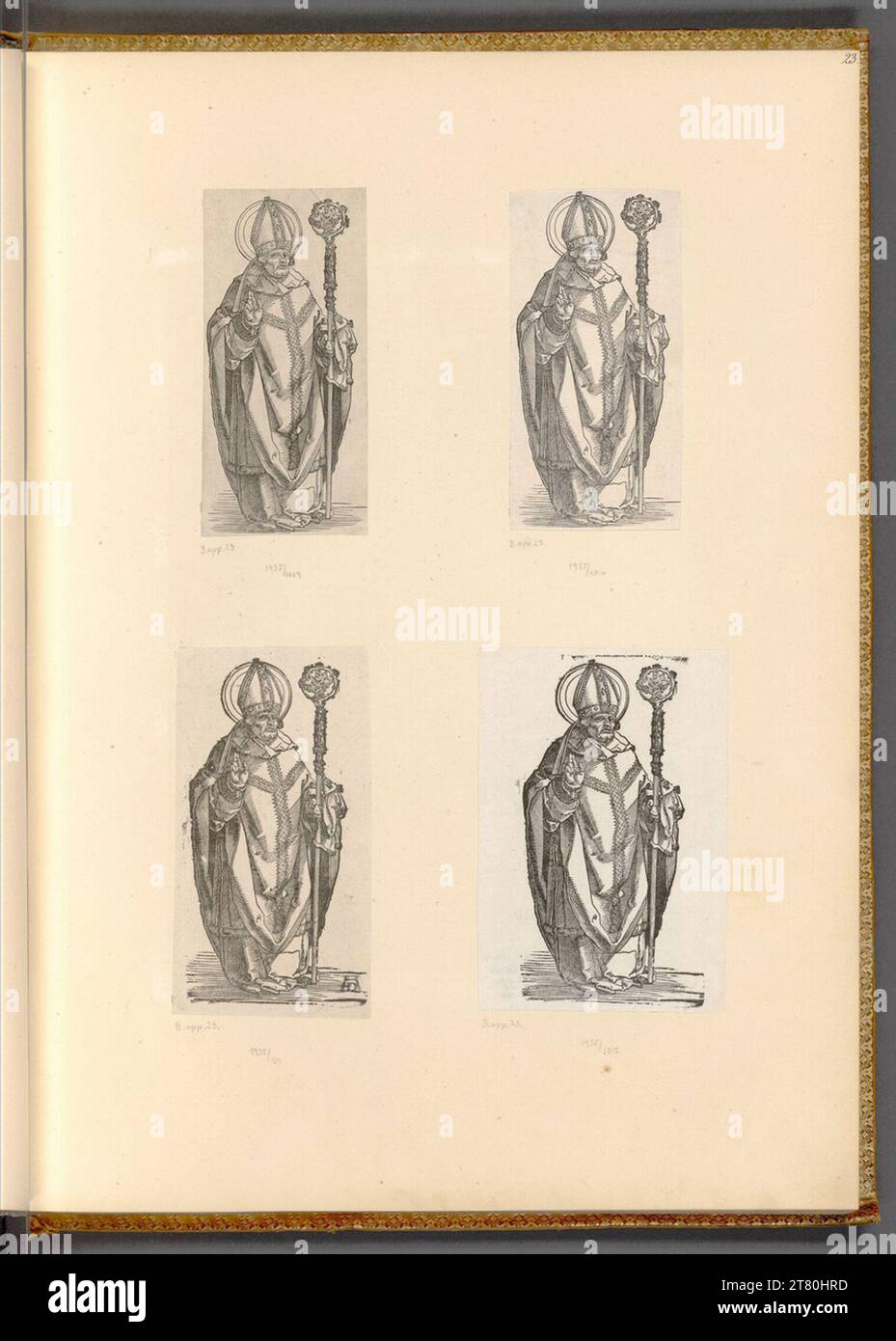 Traditional bishops attire hi-res stock photography and images - Alamy