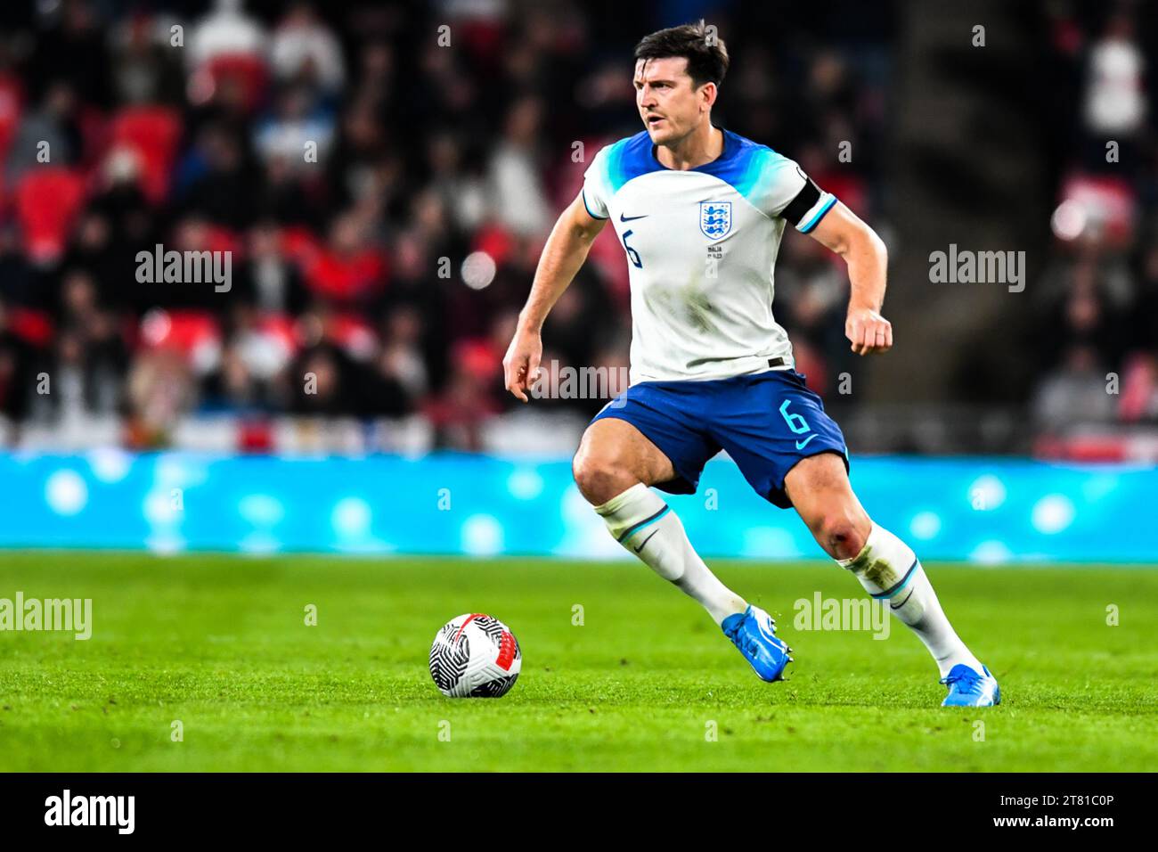 Harry Maguire (6 England) controls the ball during the UEFA European Championship Qualifying Group C match between England and Malta at Wembley Stadium, London on Friday 17th November 2023. (Photo: Kevin Hodgson | MI News) Credit: MI News & Sport /Alamy Live News Stock Photo