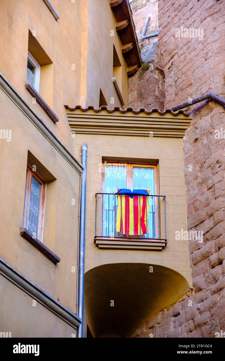 Protest symbol, Catalan Estelada unofficial star flag hanging from a balcony in the city of Cardona, Catalonia, Spain Stock Photo