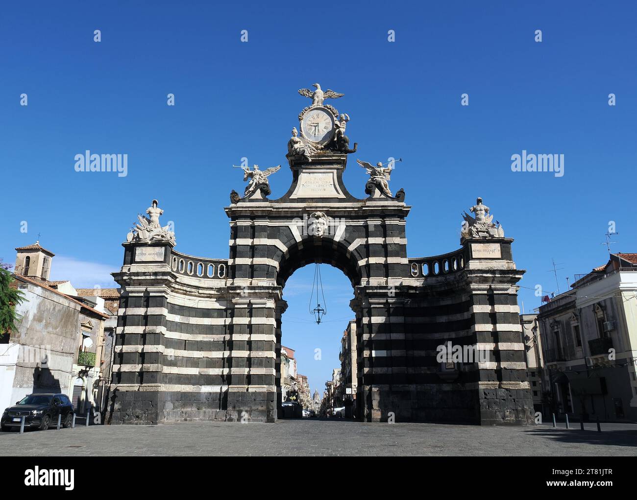 Porta Garibaldi, Porta Ferdinandea or Porta Ferdinanda, triumphal arch, Via Giuseppe Garibaldi, Catania, Sicily, Sicilia, Italy, Europe Stock Photo