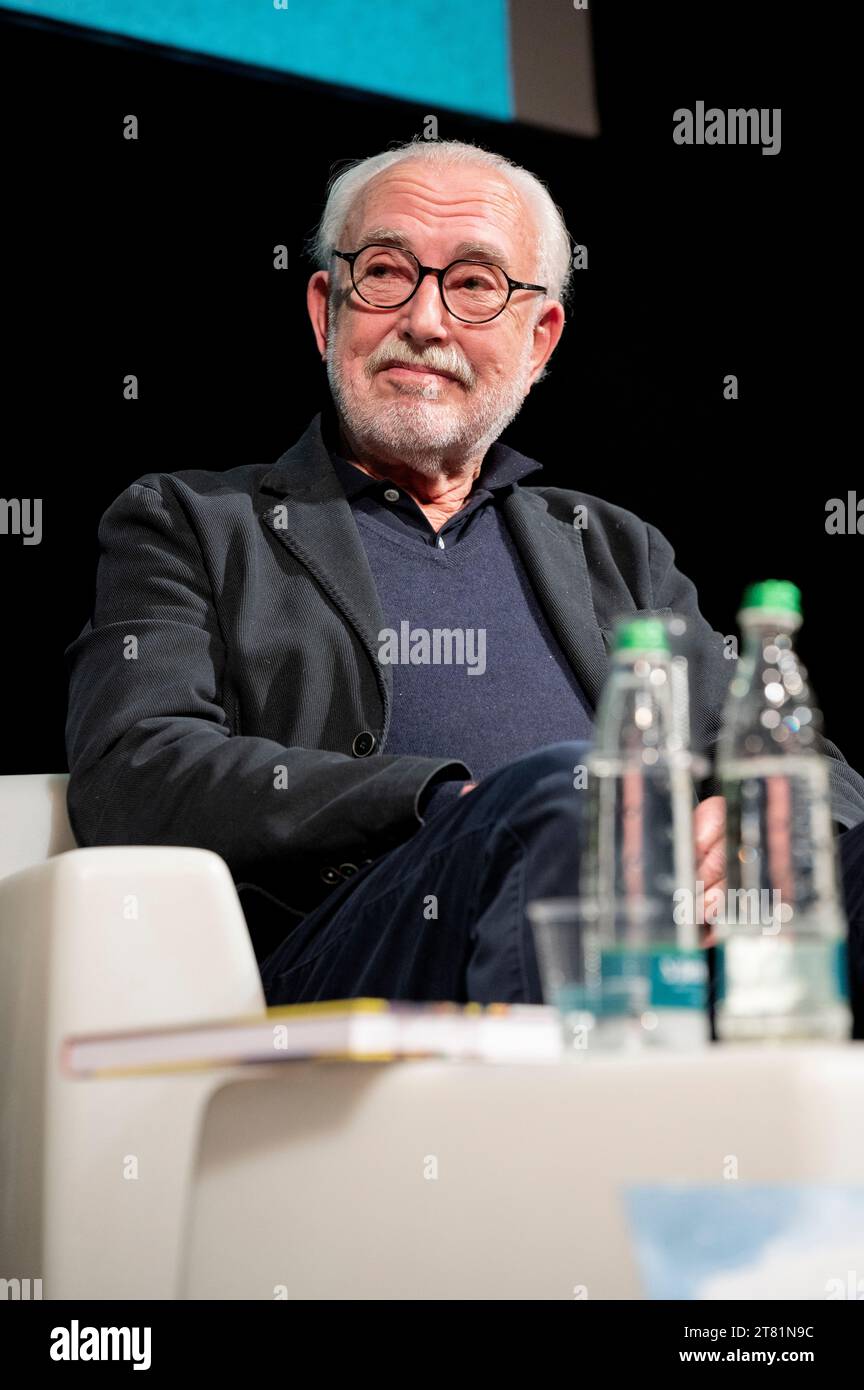 Cuneo, Italy. November 17, 2023. The satirical designer and cartoonist Altan, inventor of the Pimpa cartoon, during the presentation of the book written together with the journalist Michele Serra at the Scrittorincittà Literary Festival. Credit: Luca Prestia / Alamy Live News Stock Photo