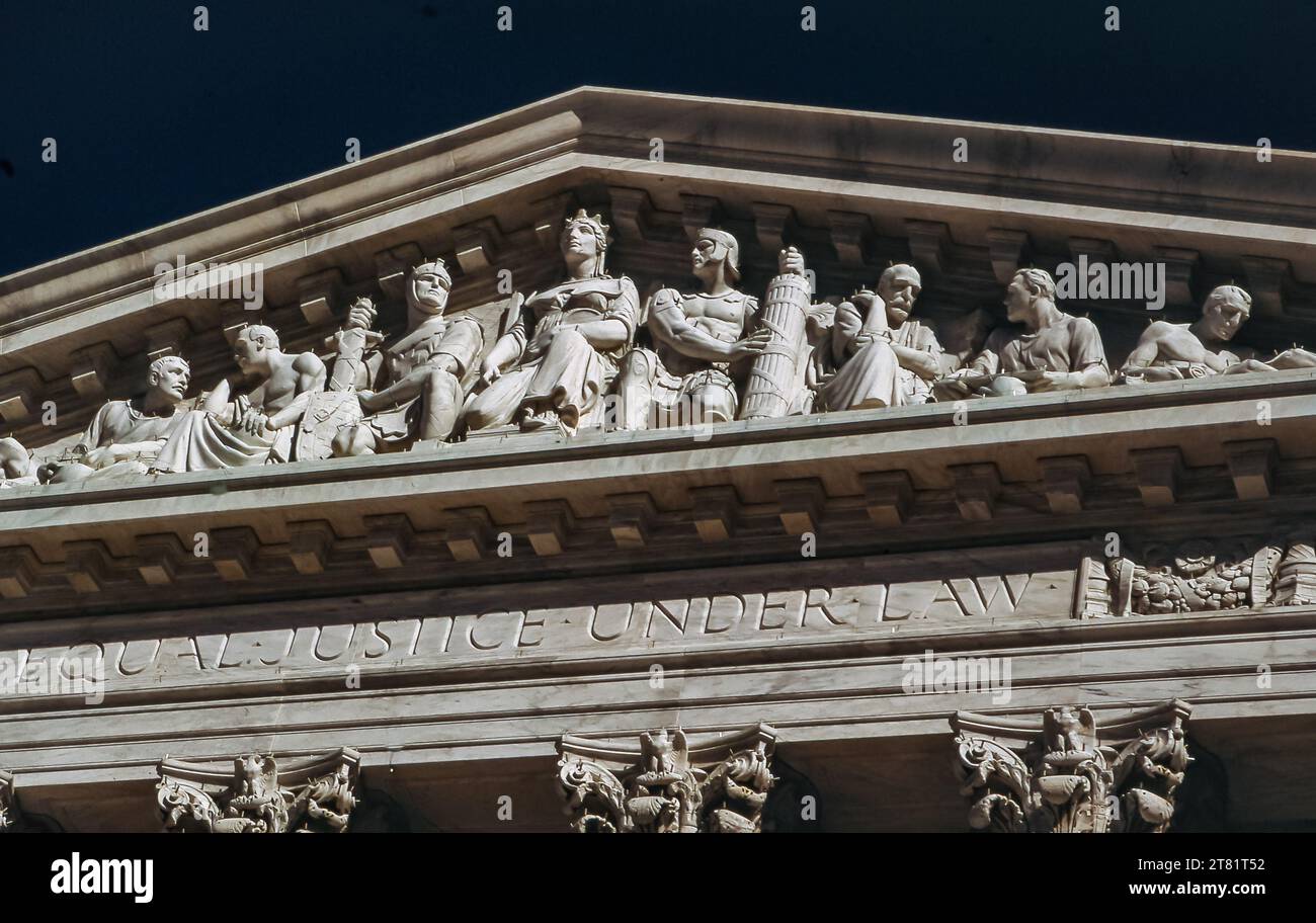 Equal protection under the law hi-res stock photography and images - Alamy
