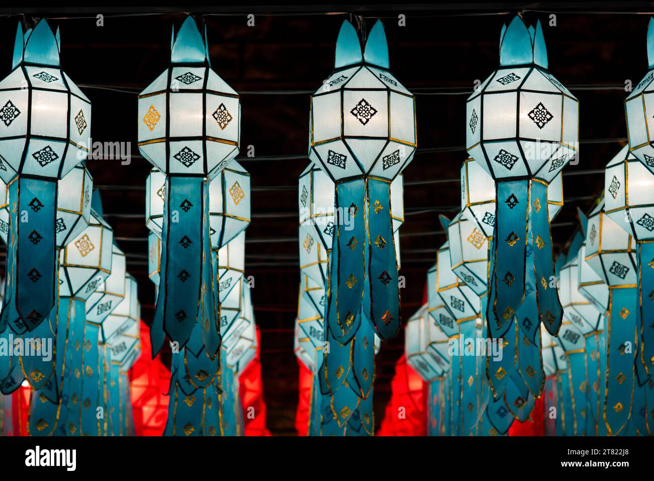 Lanterns festival yee peng hi-res stock photography and images - Alamy