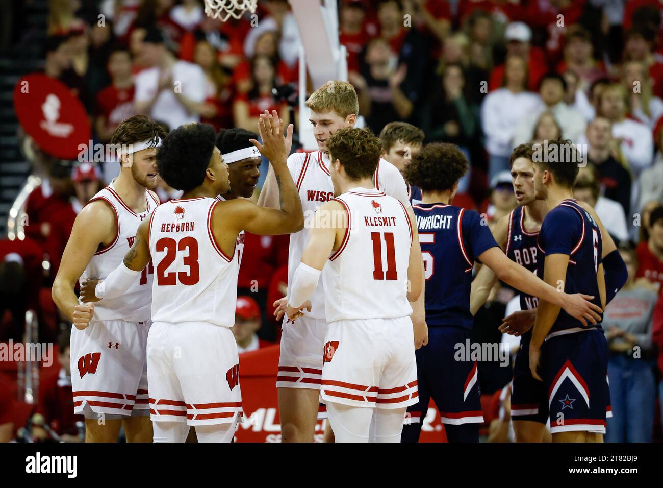 Madison, WI, USA. 17th Nov, 2023. Wisconsin Badgers Guard Chucky ...