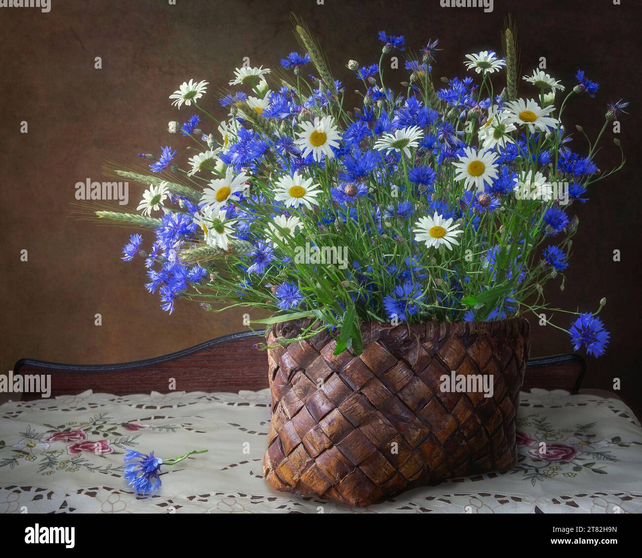 Still life with bouquet of flowers Stock Photo - Alamy