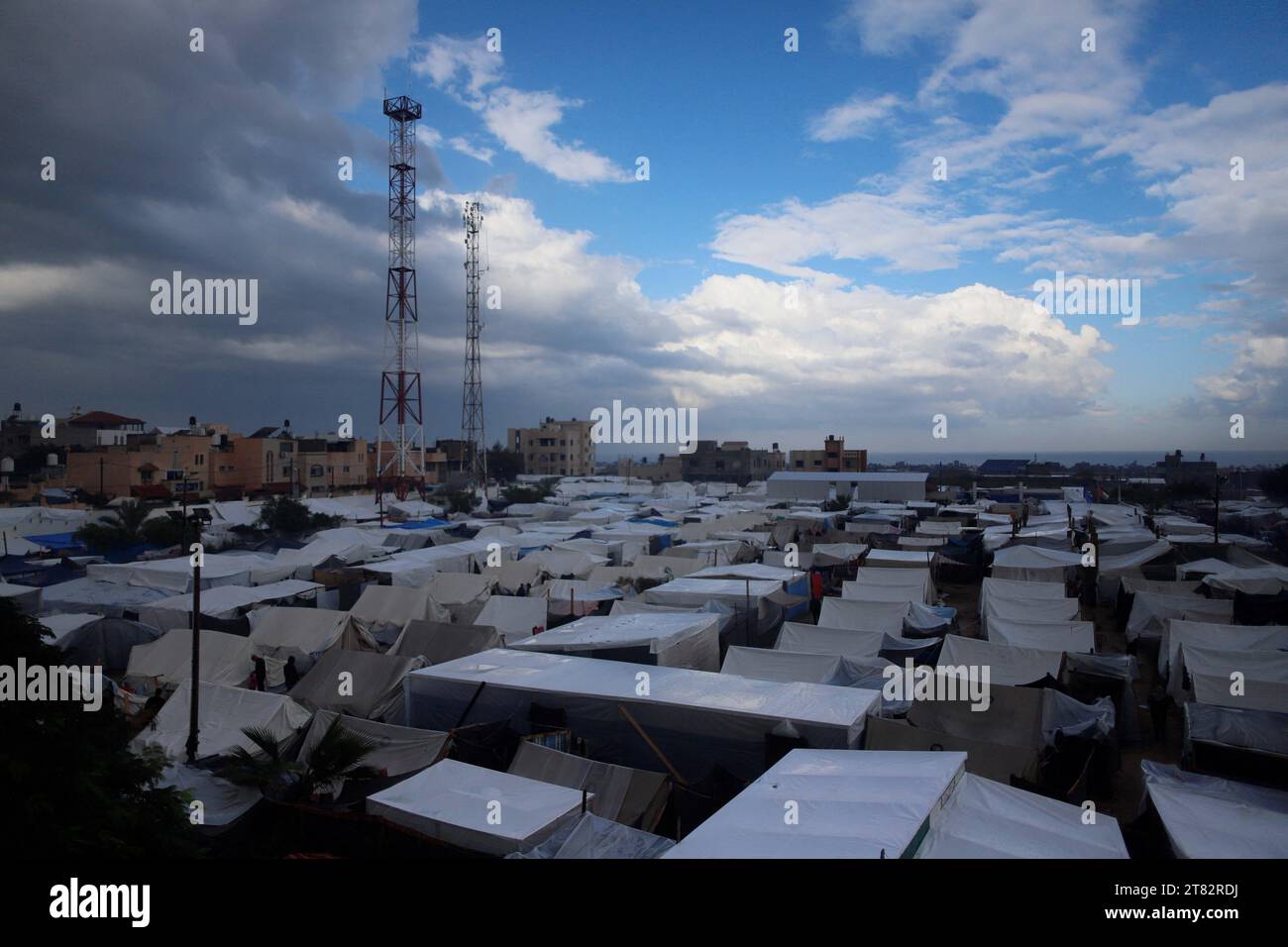 Khan Younis, Palestine. 15th Nov, 2023. A View Of Makeshift Shelters ...