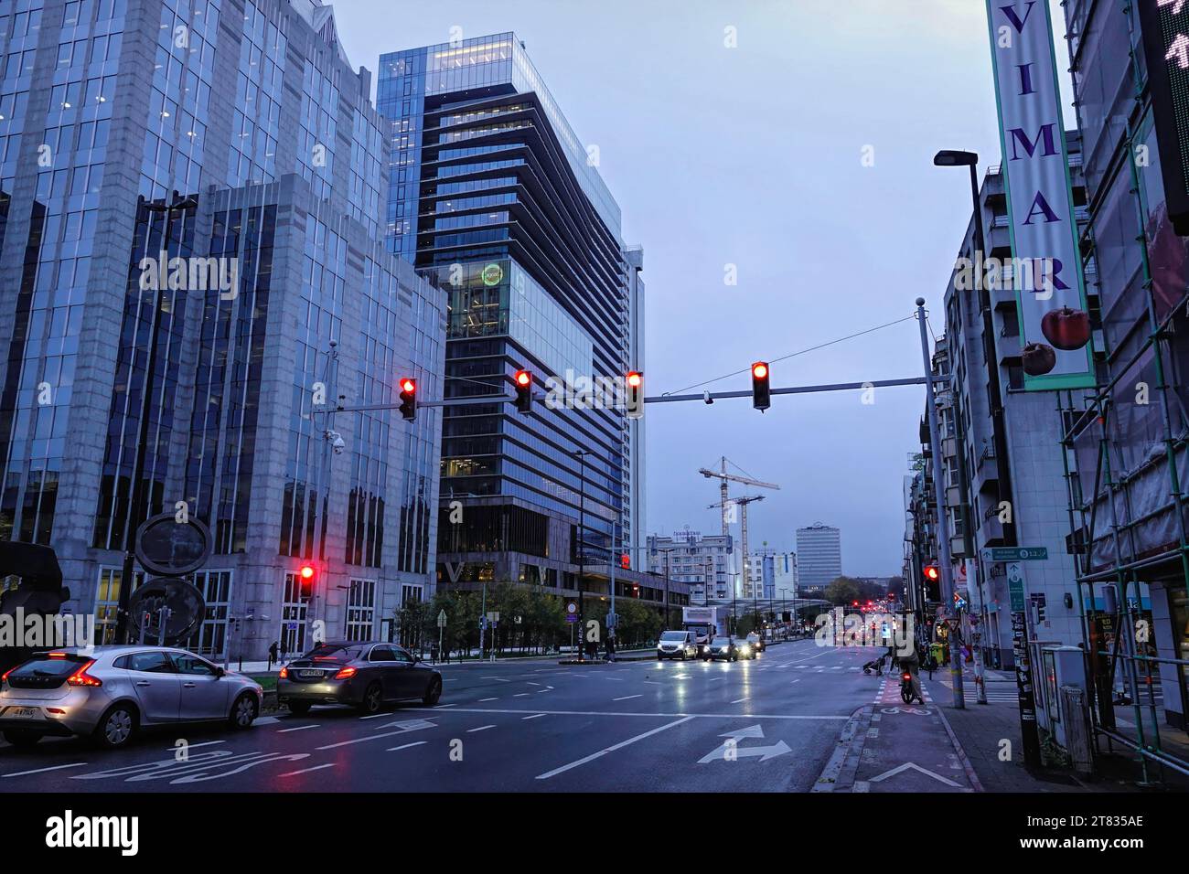 Brussels, Brabant, Belgium 11 17 2023 - Natural Early morning wide angle city-scape view on traffic in the Brussels business center Stock Photo