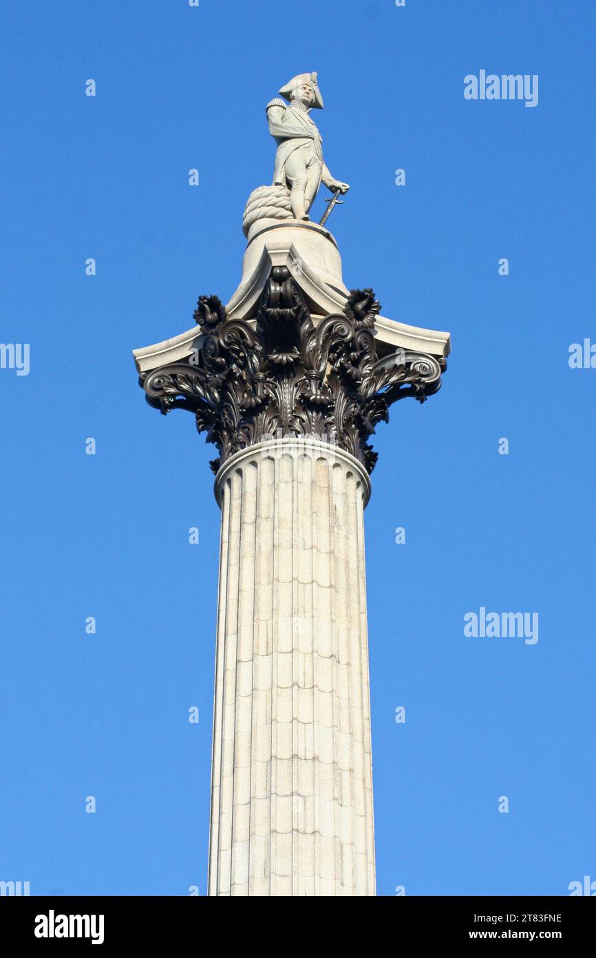 Nelson Colums Nelson's Column is a monument in Trafalgar Square in central London ...