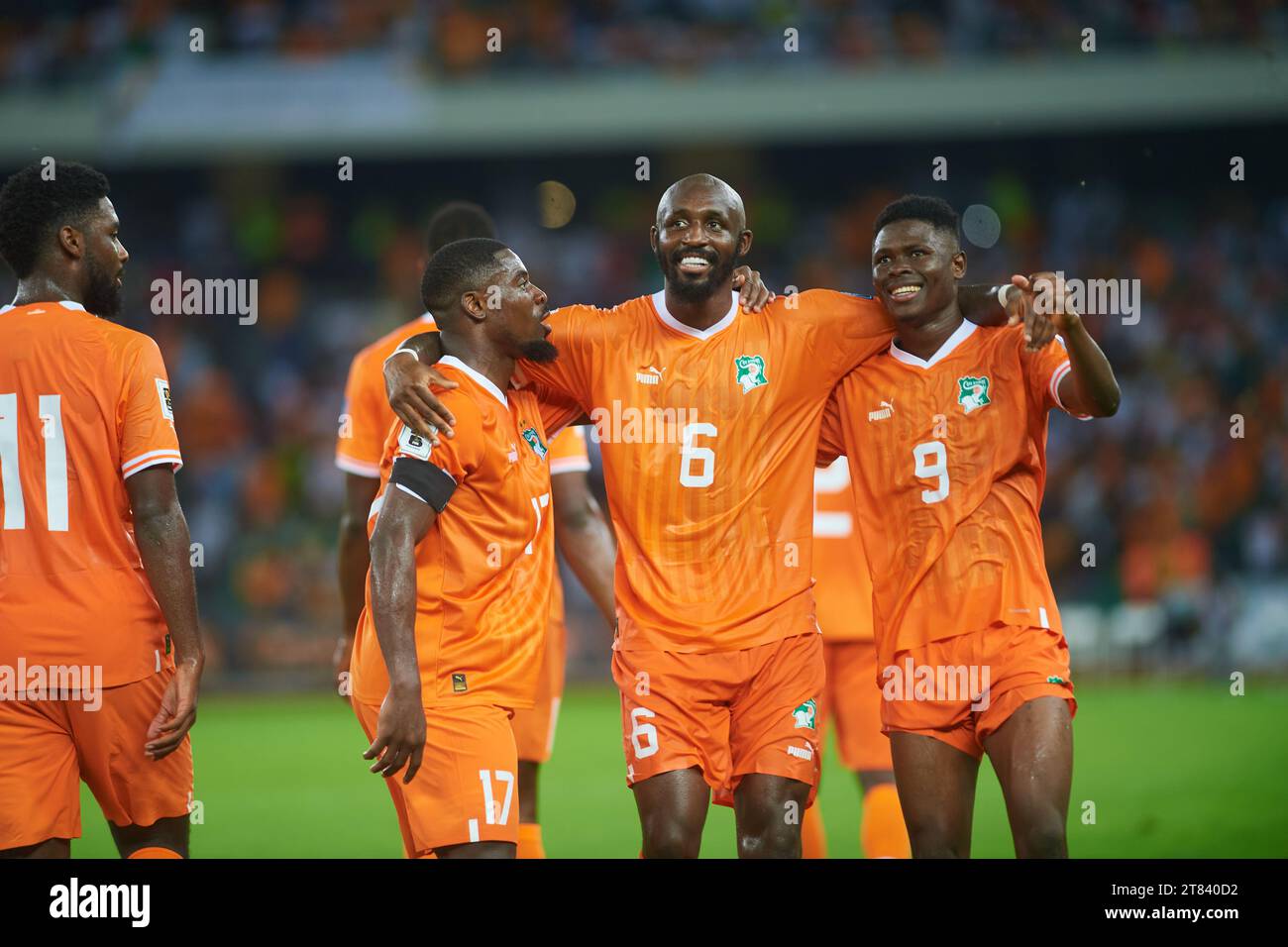 Ivorians celebrating Seko Fofana's goal Stock Photo