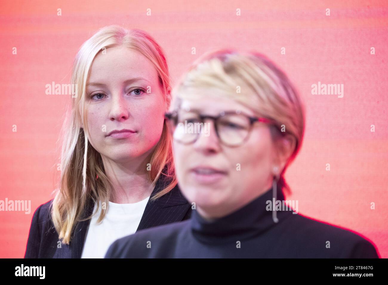 Vooruit's Melissa Depraetere and Minister for Development Cooperation and Metropolitan Policy Caroline Gennez pictured during a press conference regarding the new chairman of Flemish socialist party Vooruit, Saturday 18 November 2023 in Brussels. Rousseau announced yesterday his dismissal as party chairman after a party meeting on the racist statements in connection with the Roma community made by Rousseau after a late night drinking session in Sint-Niklaas while speaking to the police. BELGA PHOTO NICOLAS MAETERLINCK Credit: Belga News Agency/Alamy Live News Stock Photo