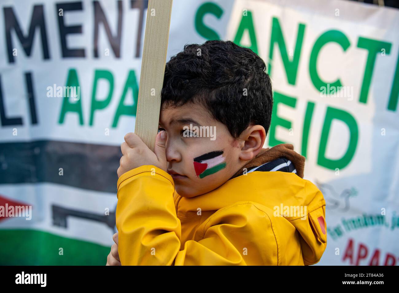 Belfast, UK. 18th Nov, 2023. Ireland-Palestine Solidarity Campaign