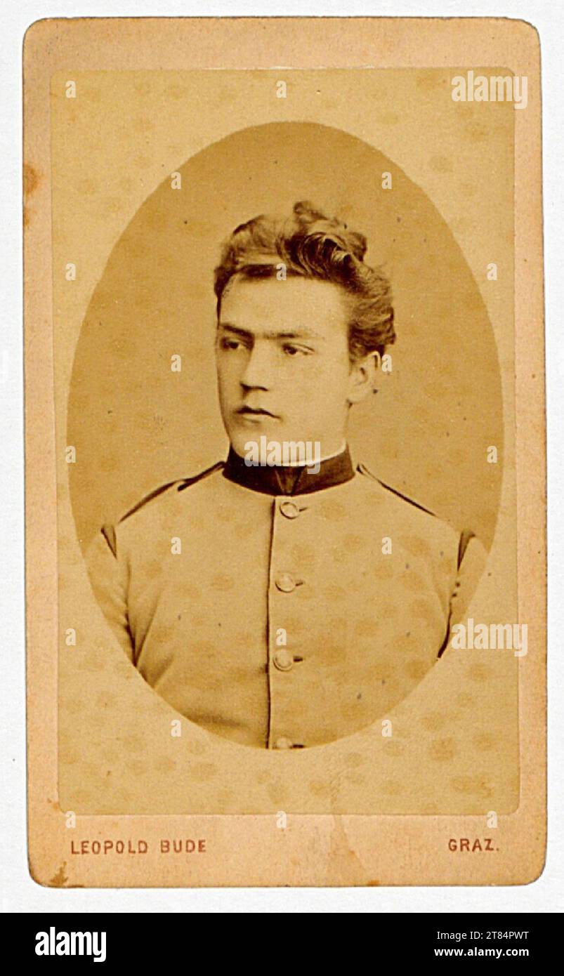 Leopold Bude Men's portrait in uniform. Albuminpapier / Visitformat before 1900 Stock Photo