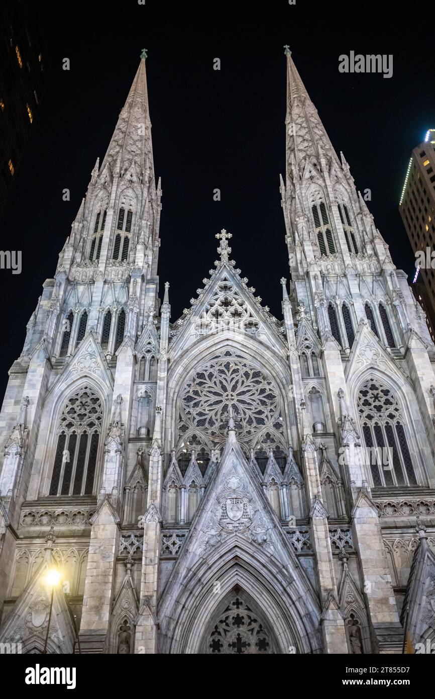 New York Cathedral (St. Patrick's Cathedral) at night illuminated in ...