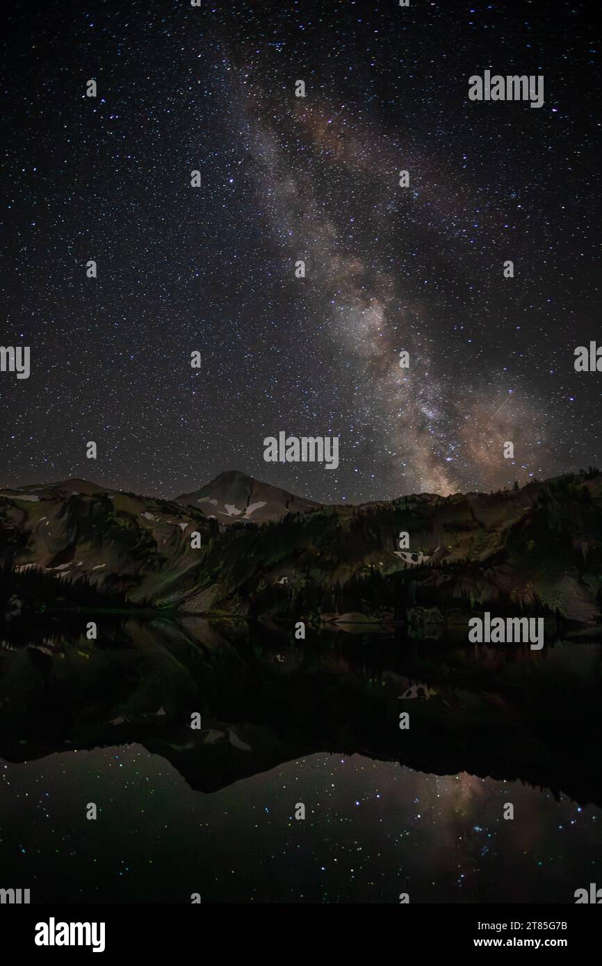 OR02810-00...OREGON - The Milkyway over the ridge leading to Eagle Cap ...
