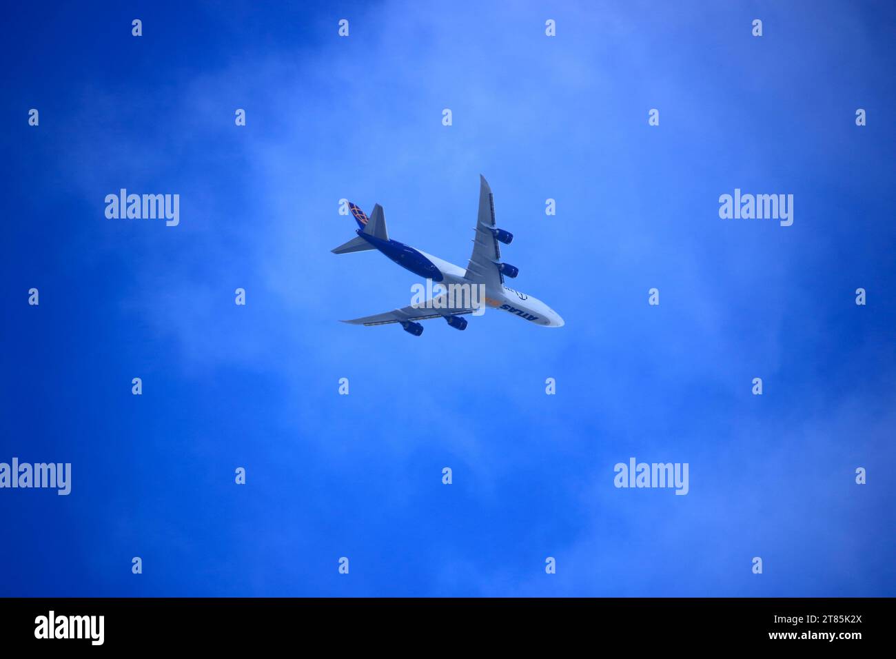 Air plane passenger hi-res stock photography and images - Alamy