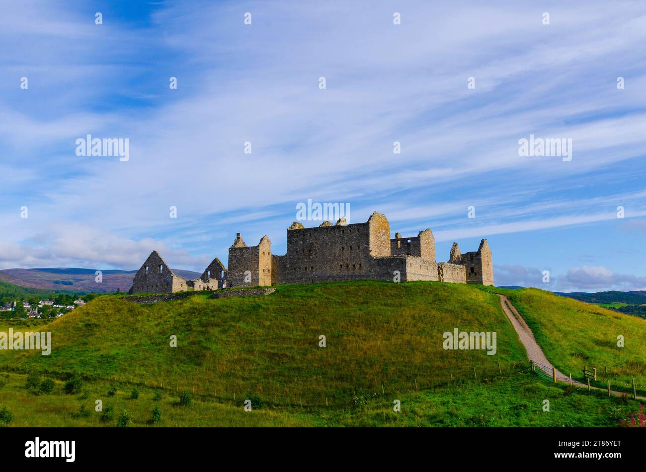 Eaxterior view of the ruins of Ruthven Barracks, which as constructed by General Wade after the Jacobite Uprising of 1715. Around the time of the Batt Stock Photo