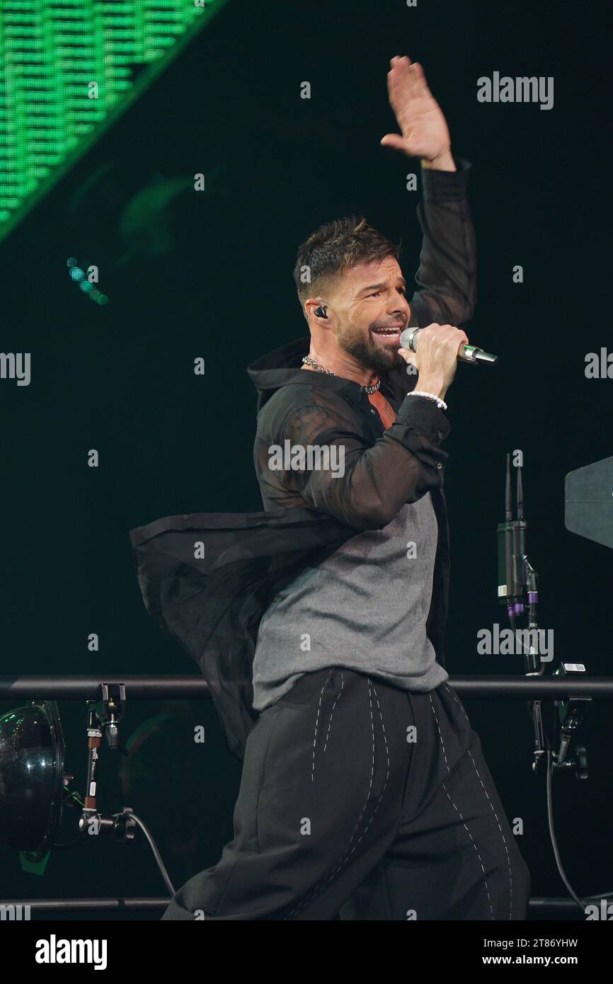 November 18, 2023, Dallas, Ciudad de Mexico, United States: November 17, 2023, Dallas, Texas, United States: Puertorican singer Ricky Martin, performs on stage as part of the The Trilogy Tour at the American Airlines Center. on Friday November 17, 2023 in Dallas, Texas, United States (Credit Image: © Javier Vicencio/eyepix via ZUMA Press Wire) EDITORIAL USAGE ONLY! Not for Commercial USAGE! Stock Photo
