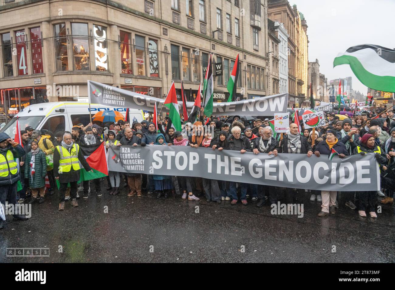 Glasgow, Scotland, UK. 18th Nov, 2023. Thousands of people turn out in