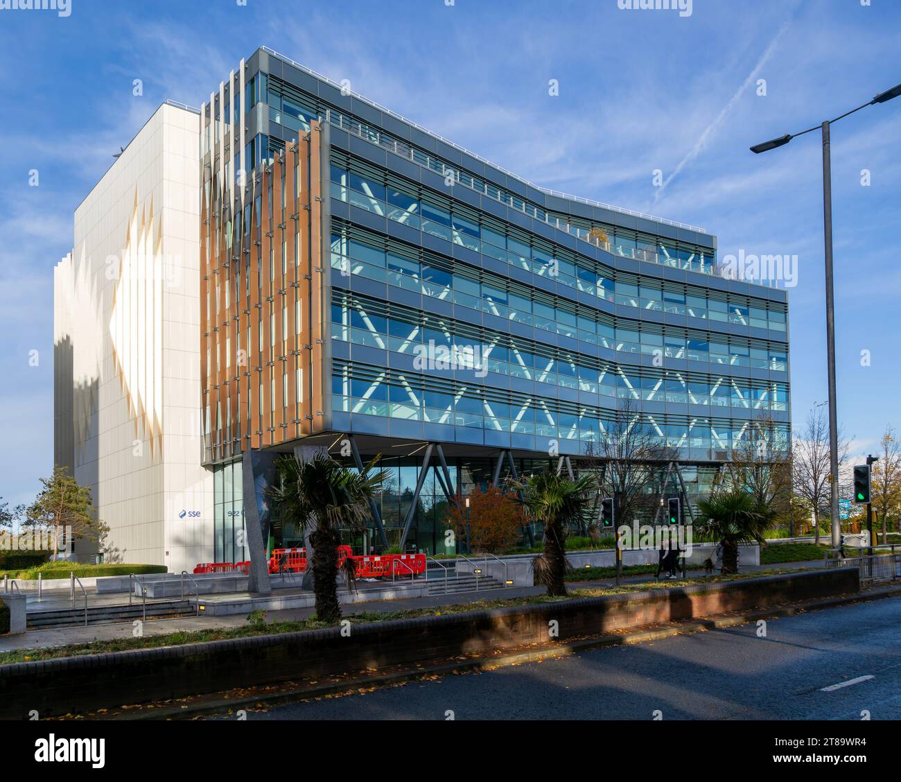 Modern architecture SSE office building, Forbury Place, Reading, Berkshire, England, UK Stock Photo