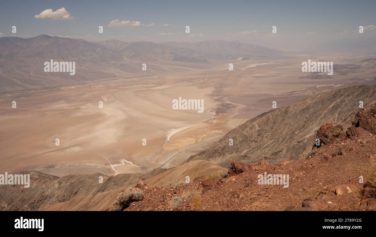 High temperature death valley hi-res stock photography and images - Alamy