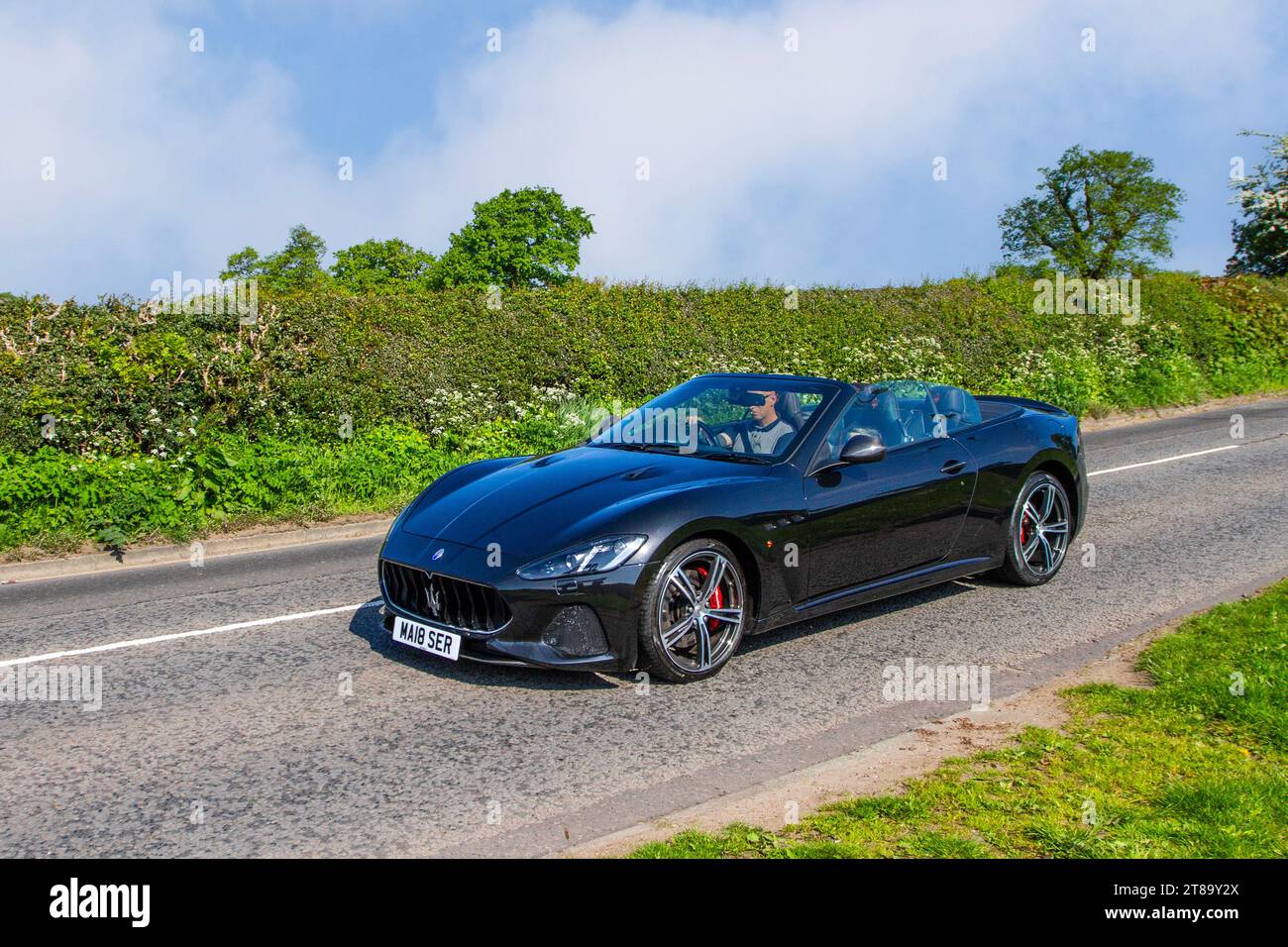 Mc auto hi res stock photography and images Alamy