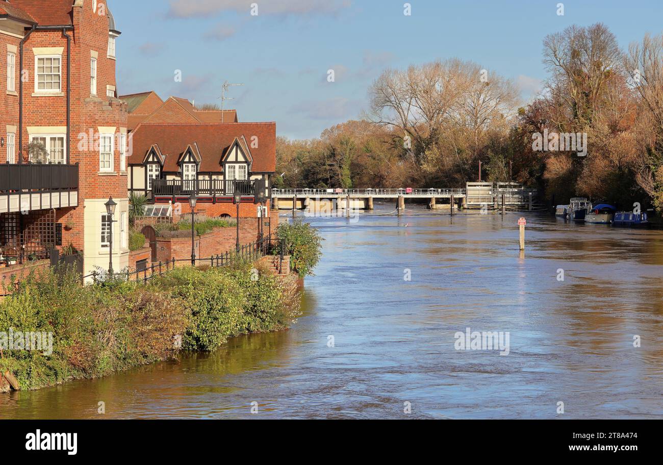 Autumn on the the River Thames at Windsor looking towards Romney Weir and lock Stock Photo