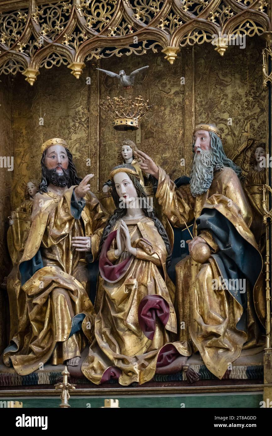 Altar of the coronation hi-res stock photography and images - Alamy