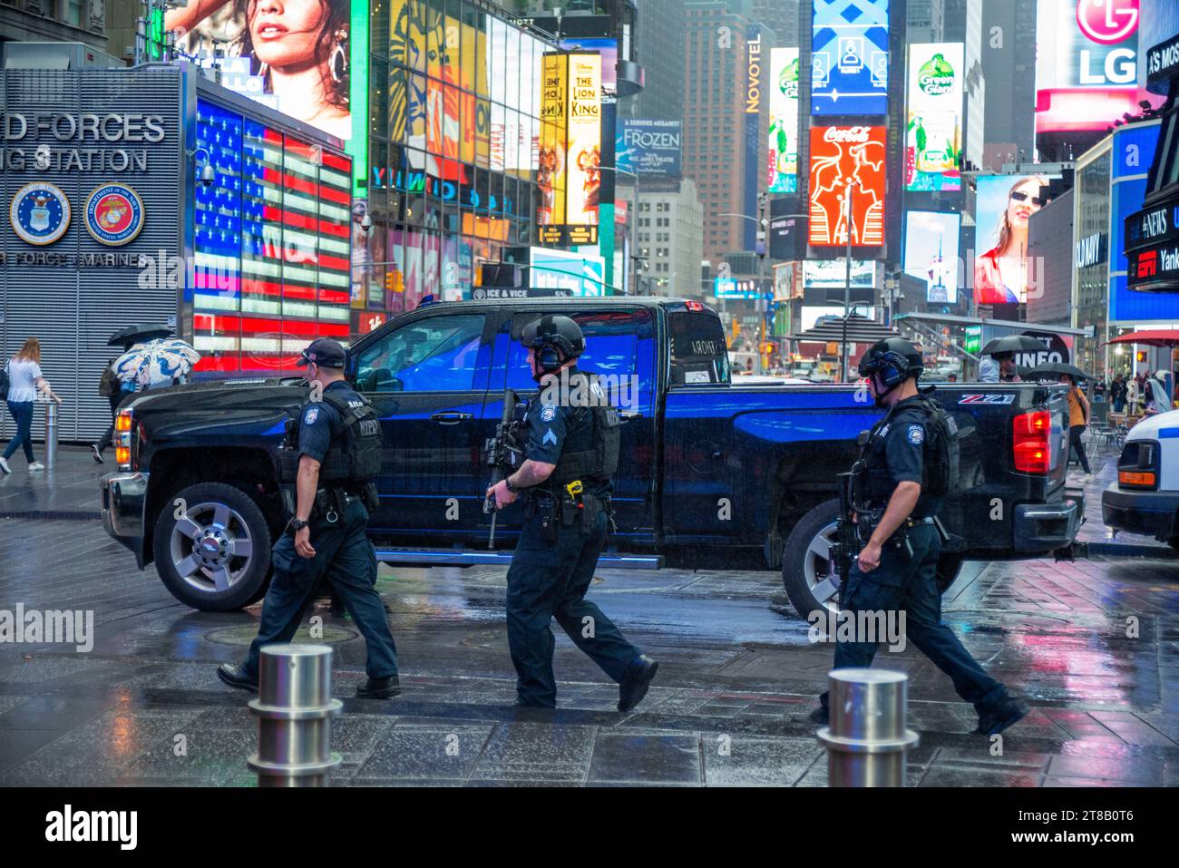 New York City Police Department Emergency Service Unit officer on Wall Street in New York City New York USA Stock Photo