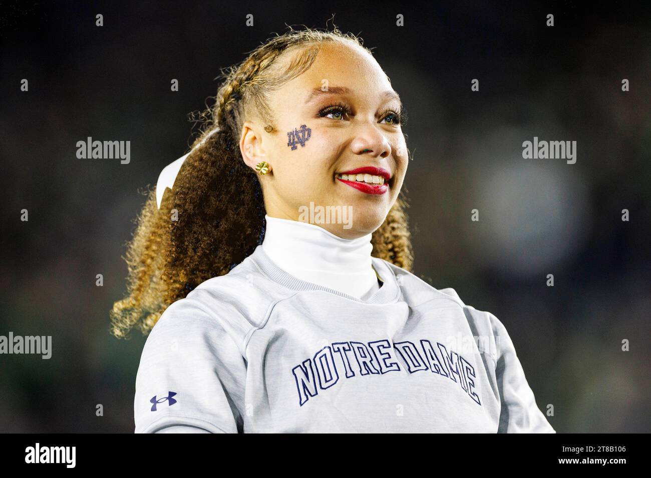 USA. 18th Nov, 2023. November 18, 2023 Notre Dame cheerleader performs