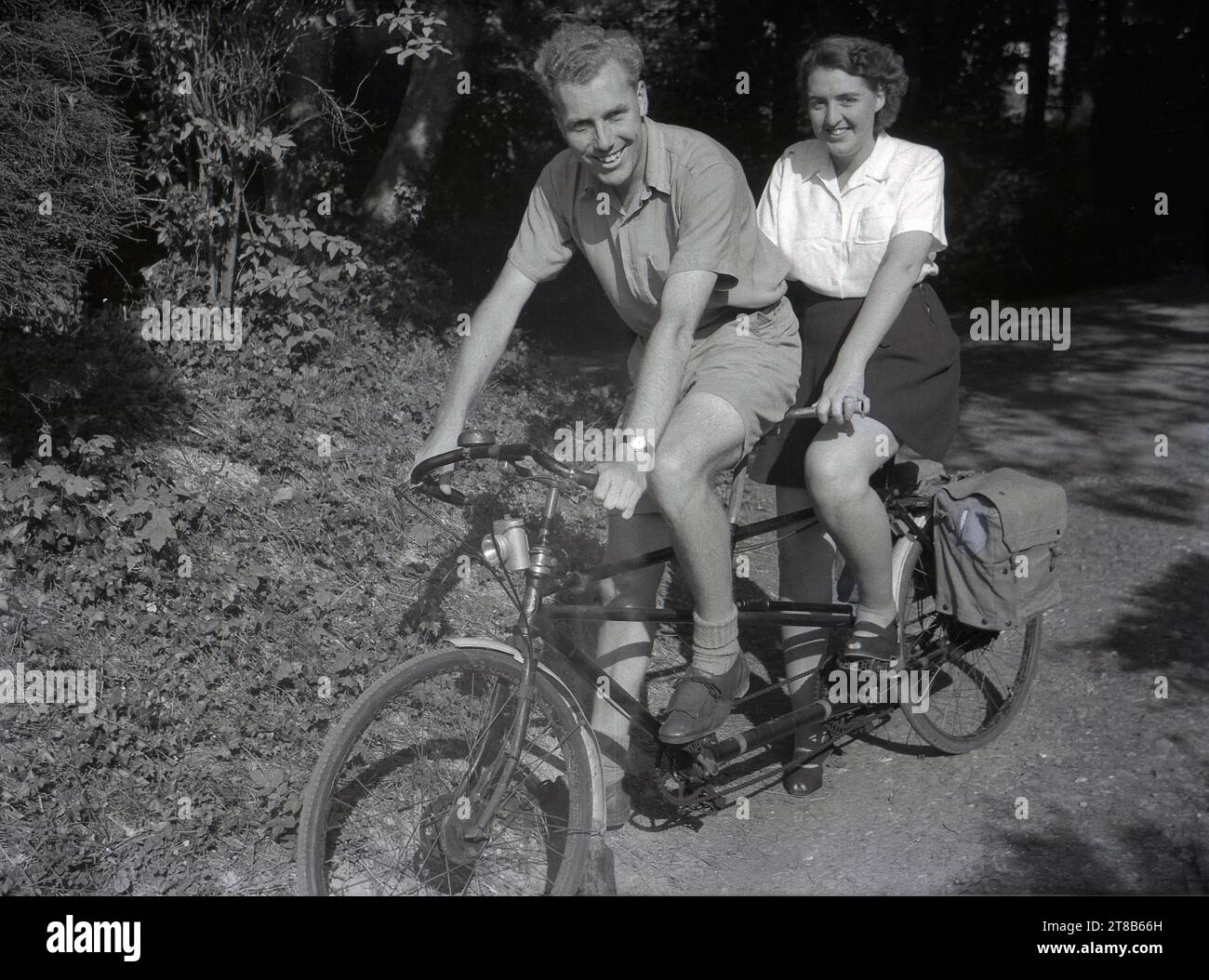 Historical tandem bicycle hi-res stock photography and images - Alamy
