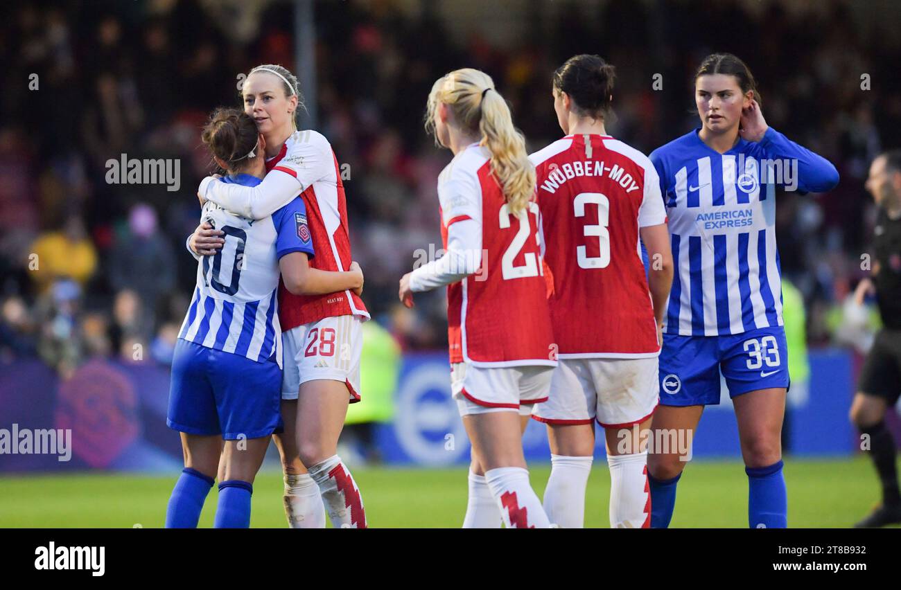 Crawley UK 19th November 2023 - Arsenal players celebrate their win  during the Barclays  Women's Super League football match between Brighton & Hove Albion and Arsenal at The Broadfield Stadium in Crawley  : Credit Simon Dack /TPI/ Alamy Live News Stock Photo