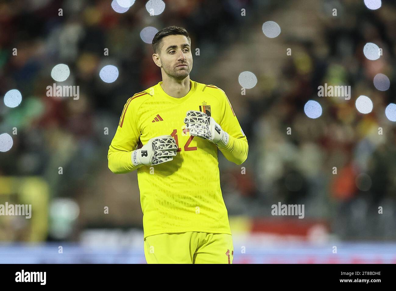 Brussels, Belgium. 19th Nov, 2023. Belgium's goalkeeper Koen Casteels pictured during a game between the Belgian national soccer team Red Devils and Azerbaijan, in Brussels, Sunday 19 November 2023, match 8/8 in Group F of the qualifications for the European Soccer Championships 2024. BELGA PHOTO BRUNO FAHY Credit: Belga News Agency/Alamy Live News Stock Photo