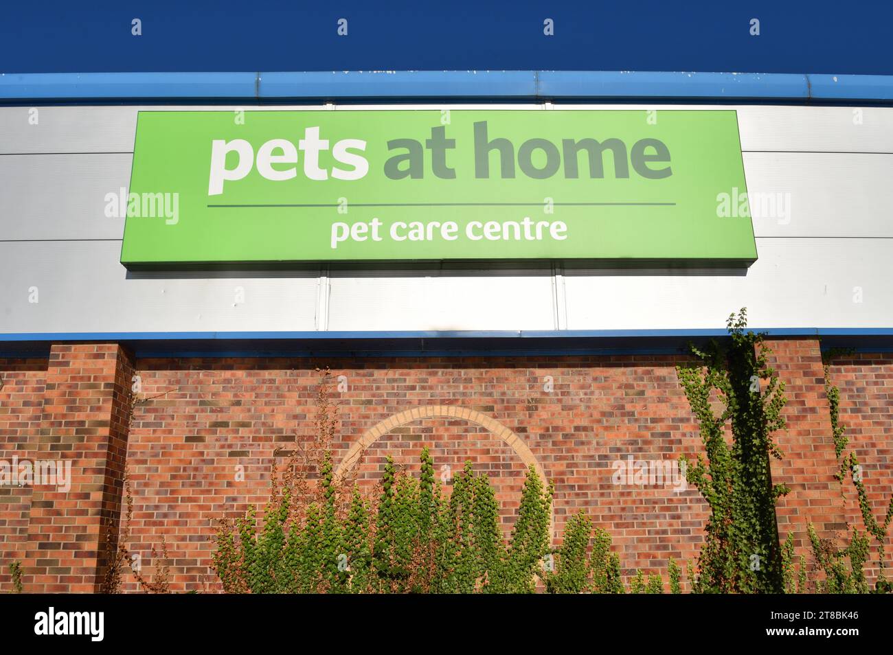 Pets at Home pet store logo Stock Photo Alamy