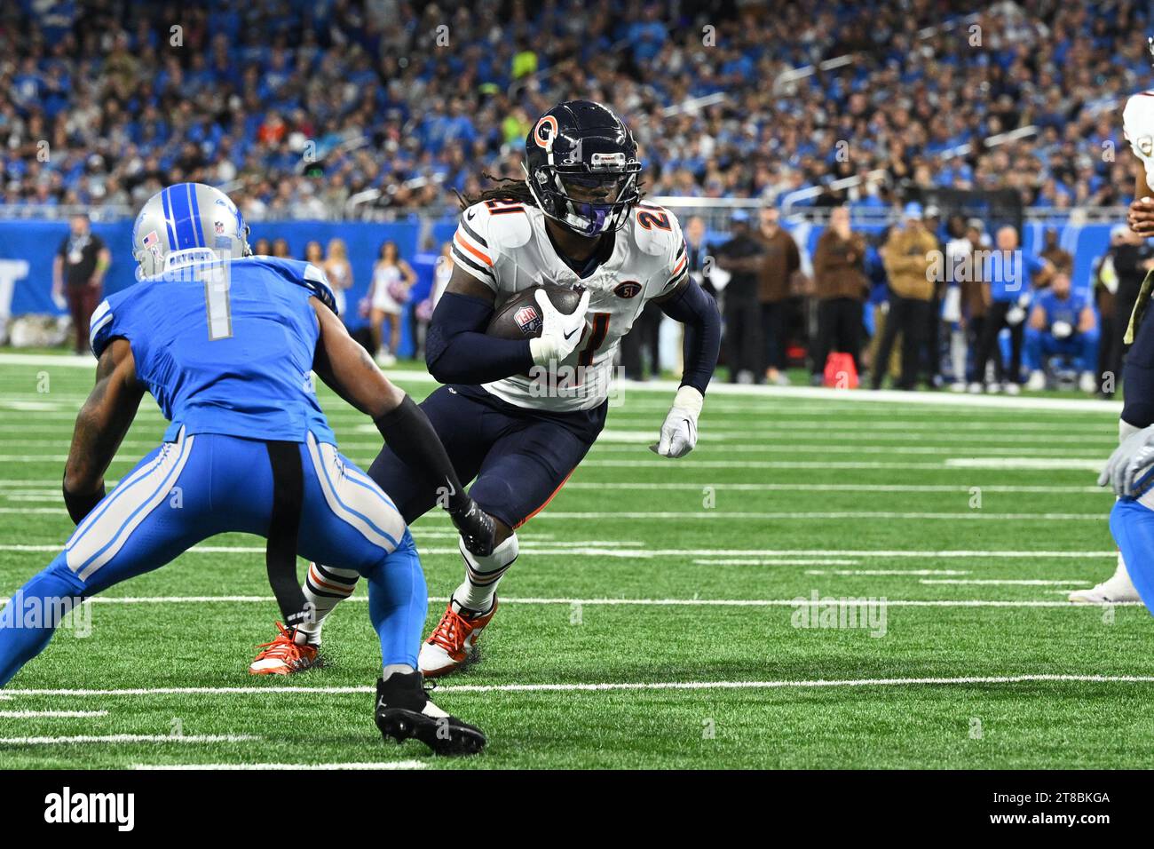 DETROIT, MI NOVEMBER 19 Chicago Bears RB D'Onta Foreman (21) in the