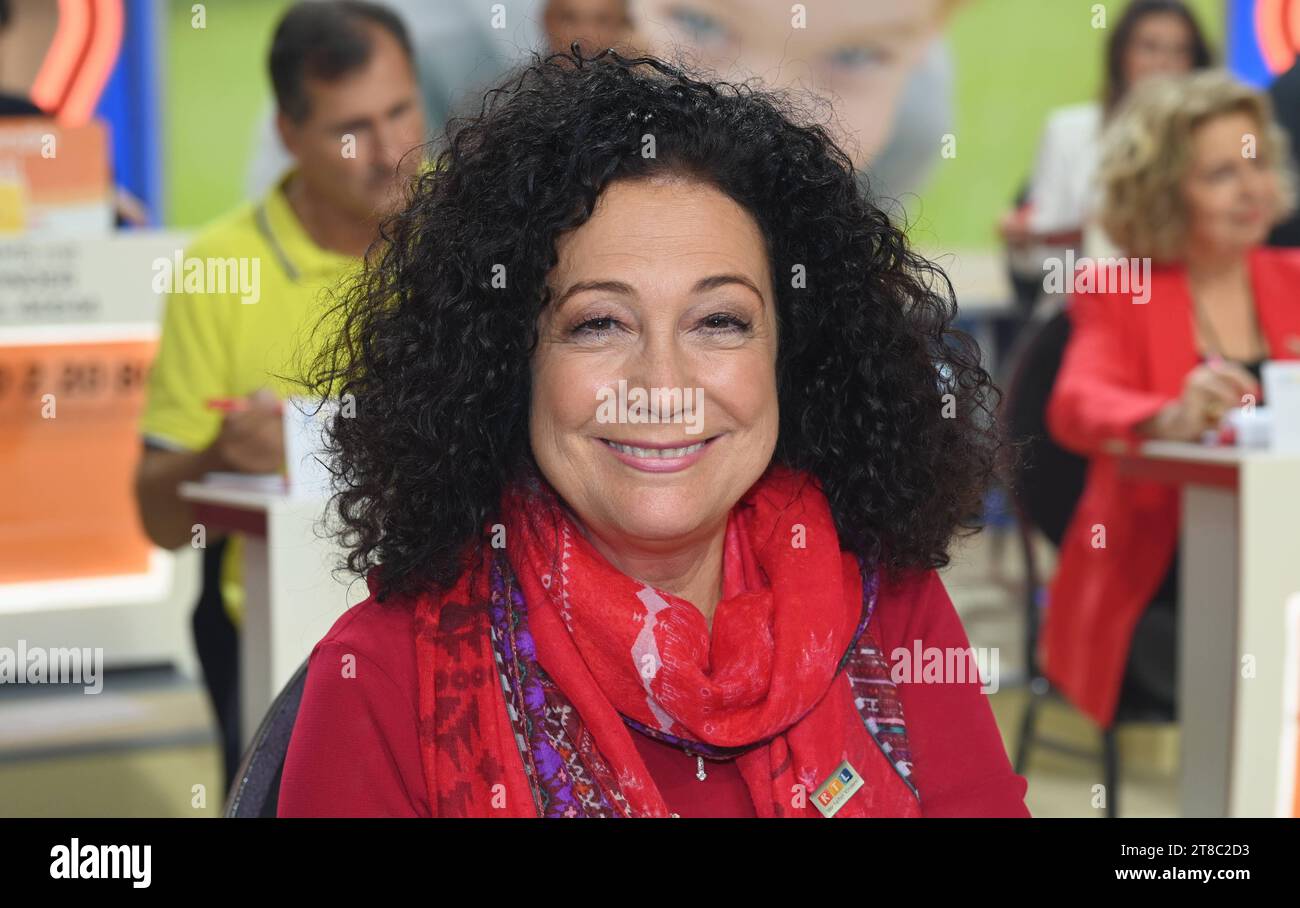 Schauspielerin Barbara Wussow nimmt am 28. RTL Spendenmarathon wir helfen Kindern 2023 teil
