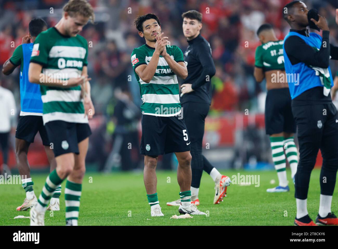 Lisbon, Portugal. Credit: D. 12th Nov, 2023. Hidemasa Morita (SportingCP) Football/Soccer : Portugal 'Primeira Liga' match between SL Benfica 2-1 Sporting Clube de Portugal at the Estadio da Luz in Lisbon, Portugal. Credit: D .Nakashima/AFLO/Alamy Live News Stock Photo