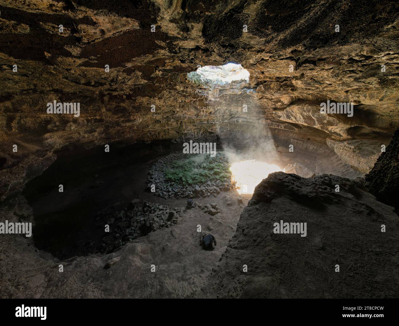 Tea Kettle Cave Stock Photo Alamy