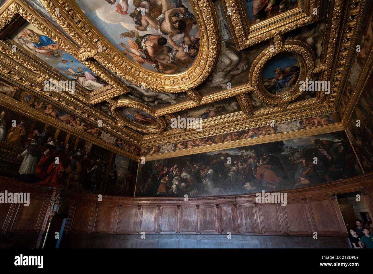 circular oil painting hires stock photography and images Alamy