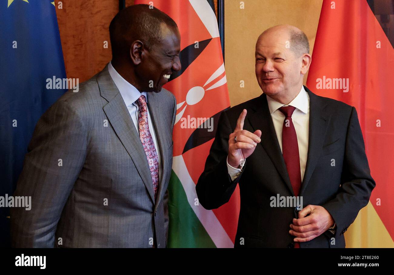 Compacted Afro Berlin, Germany. 20th Nov, 2023. Federal Chancellor Olaf Scholz (r) and ...