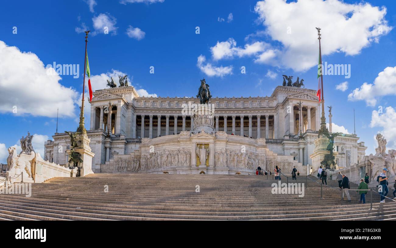 Rome, Italy, 8 november 2023 - The Monument to Victor Emmanuel II ...