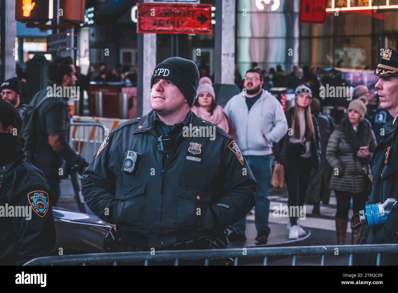 Inspiring Police In Times Square Images