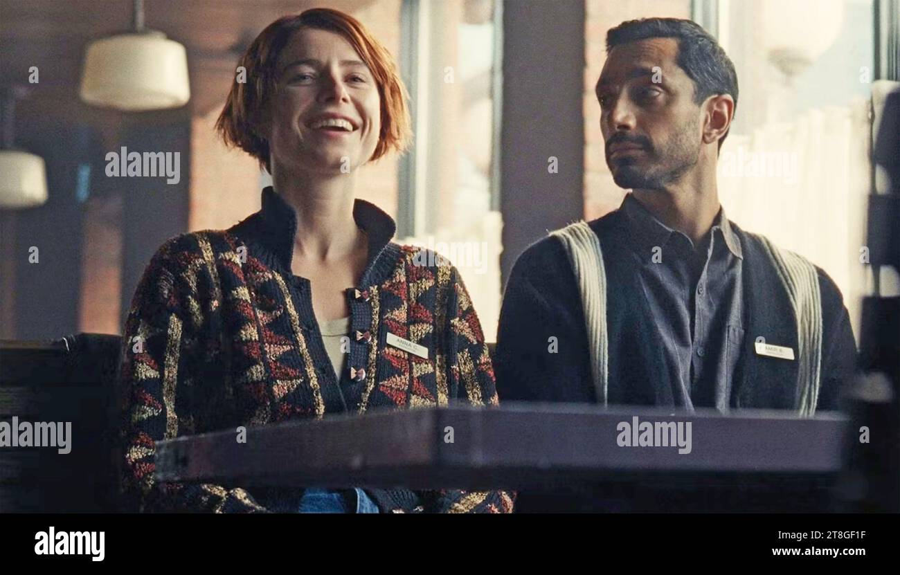 FINGERNAILS 2023  Apple TV+ film with Jessie Buckley and Riz Ahmed Stock Photo