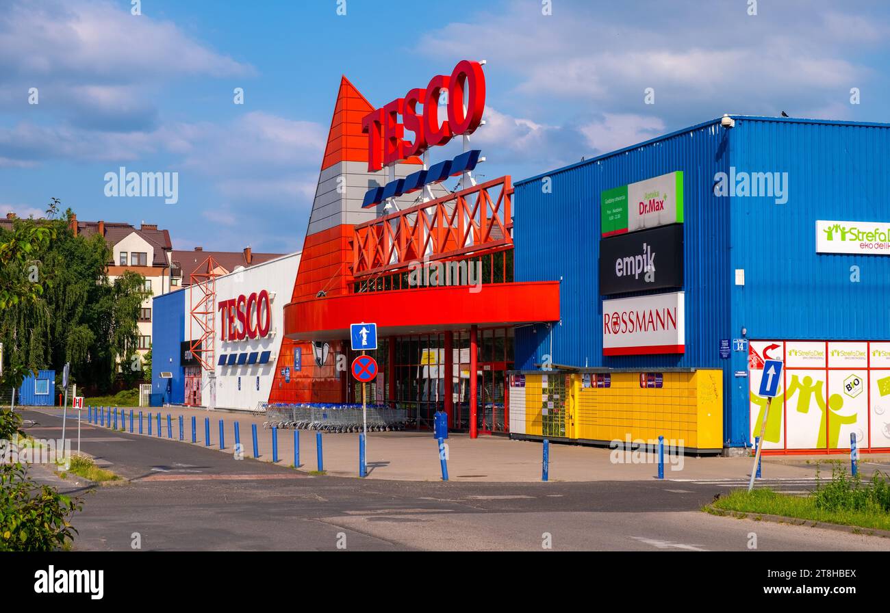 Warsaw, Poland - July 11, 2021: Tesco Kabaty hypermarket redeveloped later to residential project Rytm by Echo Investment in Ursynow district Stock Photo